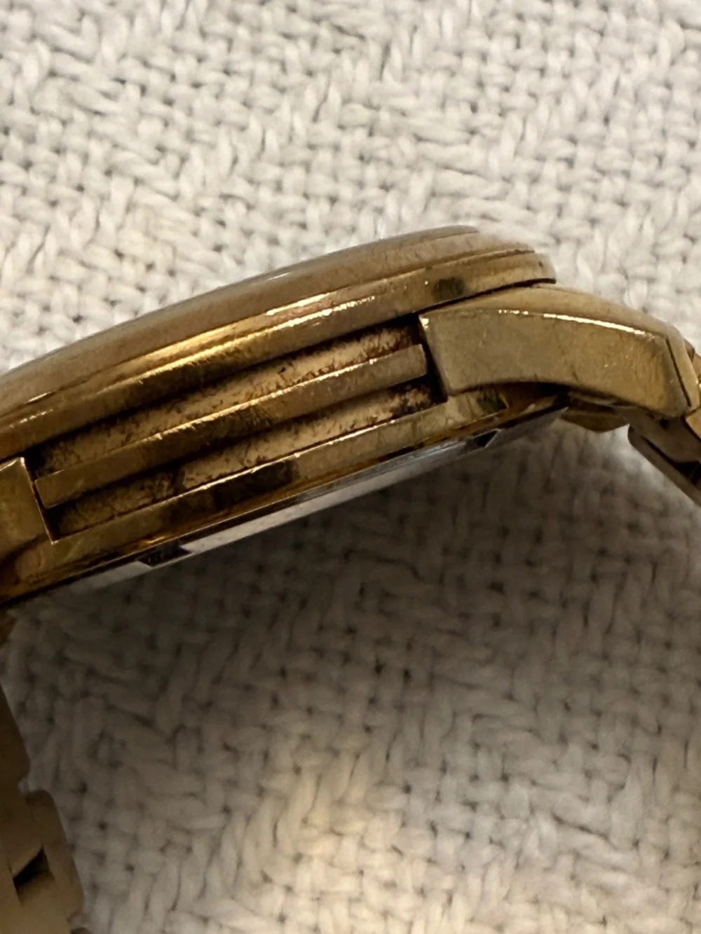 Michael Kors Gold Metal Link Wrist Watch #6